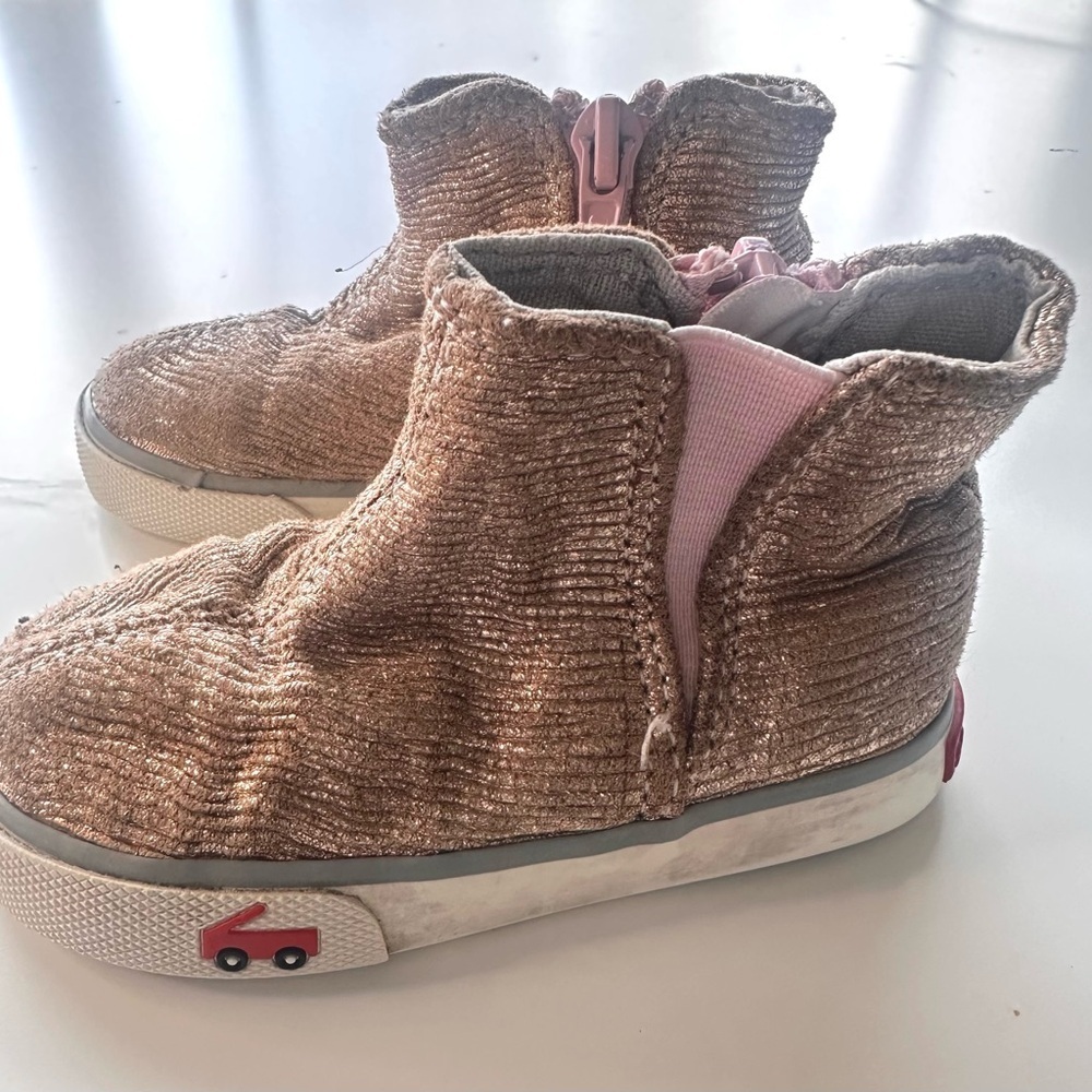 See Kai Run Keegan Chelsea Metallic Gold Shine Ankle Zip Boot 5